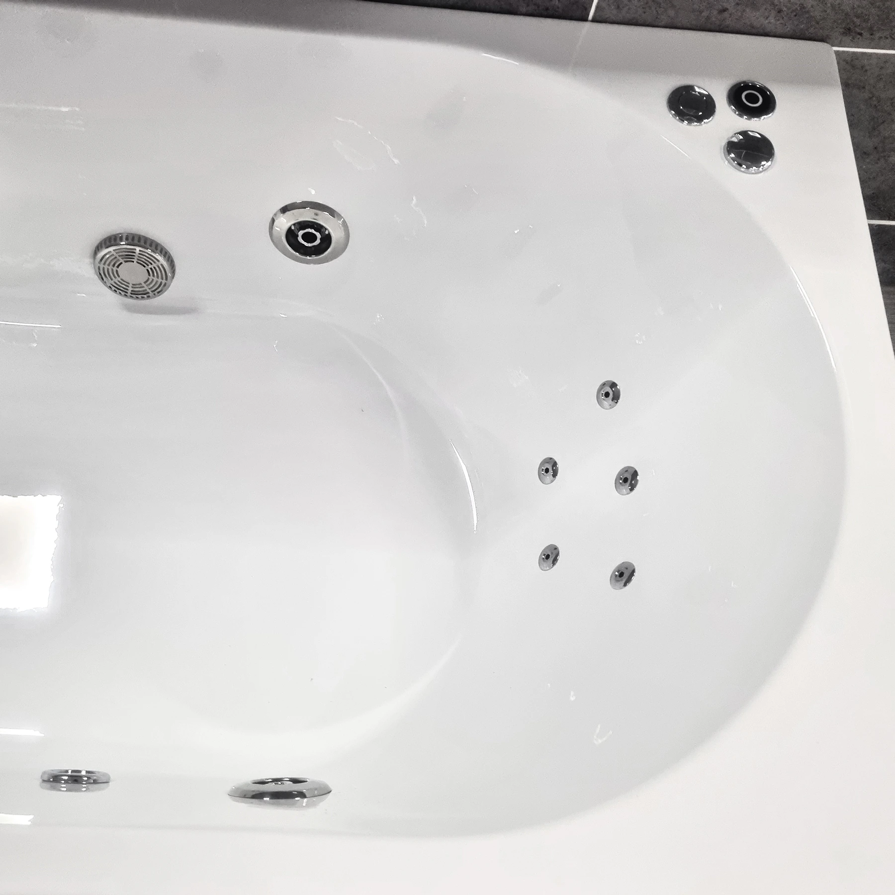 Serafina 1800 X 800mm Slim Round Whirlpool Single Ended Bath Light Option 7 Serafina 1800 X 800mm Slim Round Whirlpool Single Ended Bath Light Option - Image 5