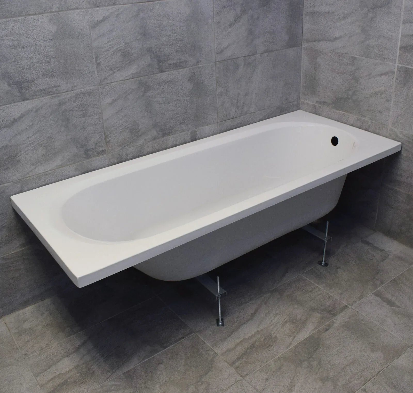1500mm X 700mm End Tap Hole Standard Bath 5 1500mm X 700mm End Tap Hole Standard Bath - Image 3