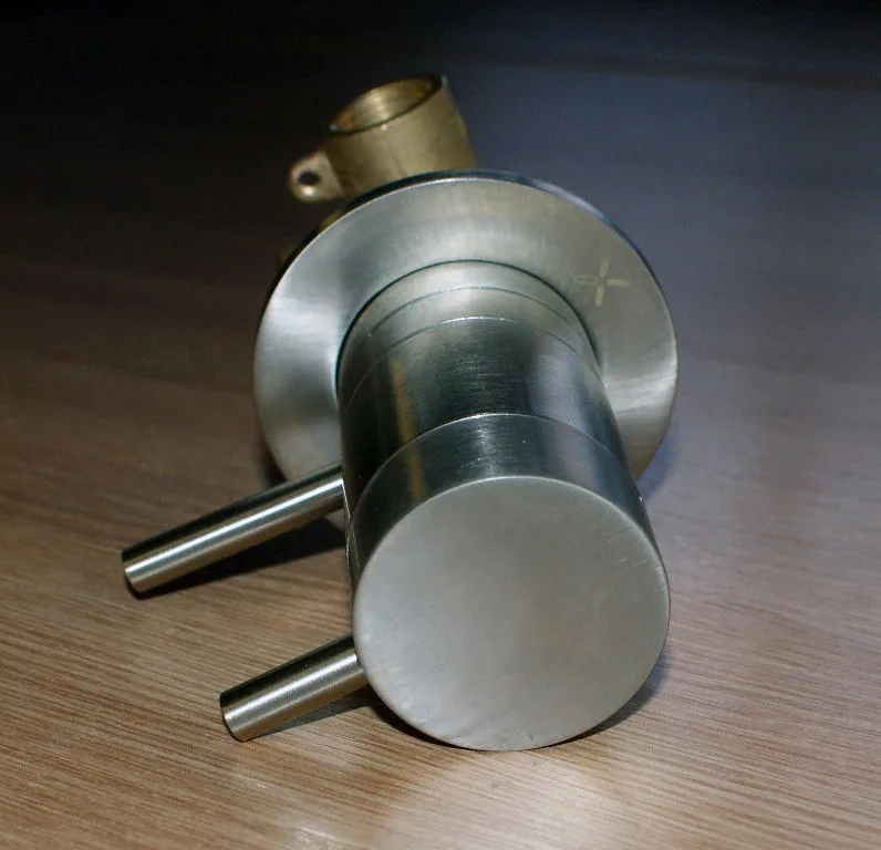 Crosswater Contemporary Thermostatic Concealed Shower Valve Brushed Steel Finish 4 Crosswater Contemporary Thermostatic Concealed Shower Valve Brushed Steel Finish - Image 2