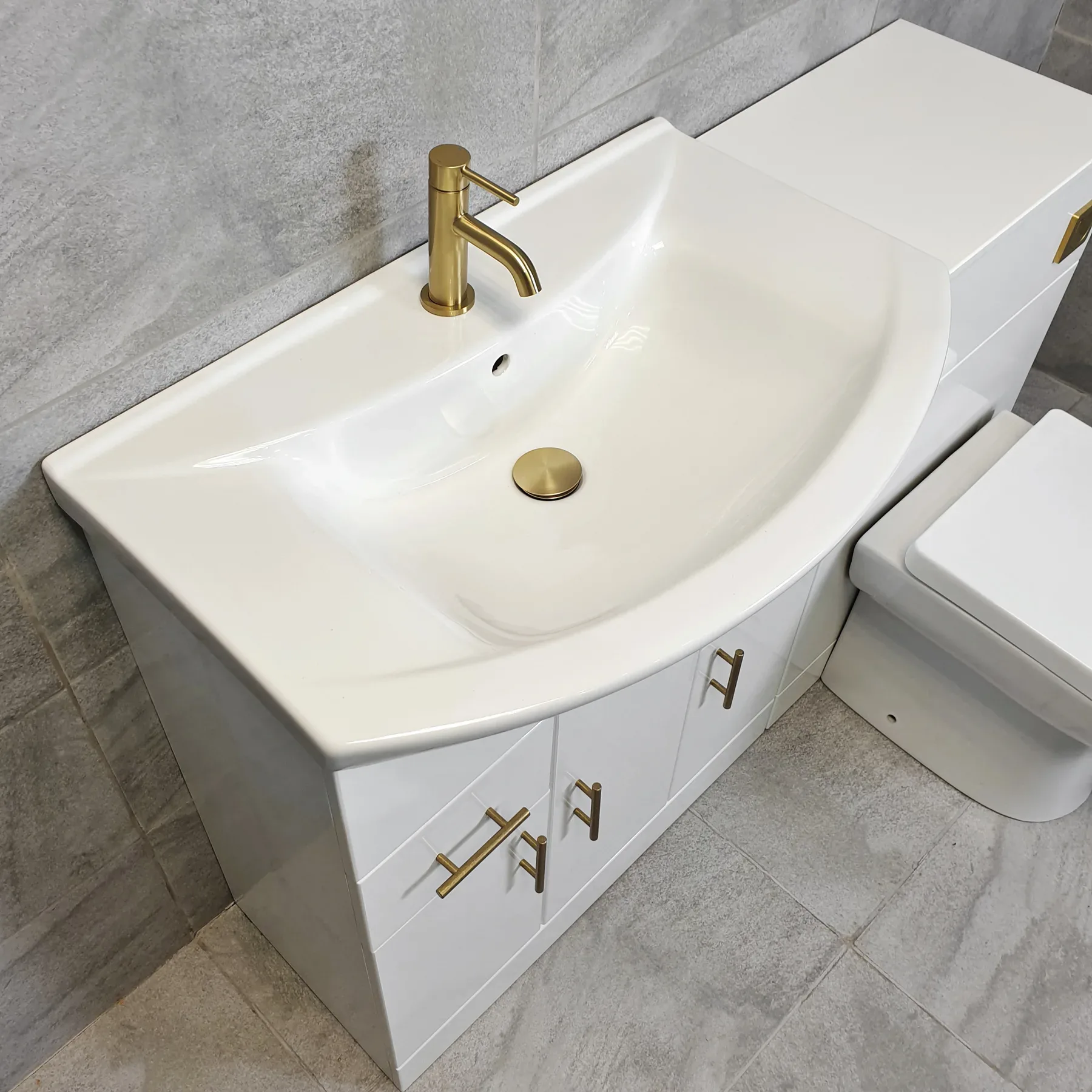 1250 1350 1450 Bathroom Vanity Suite With Sink + Toilet + Brushed Brass Handles 9 1250 1350 1450 Bathroom Vanity Suite With Sink + Toilet + Brushed Brass Handles - Image 7