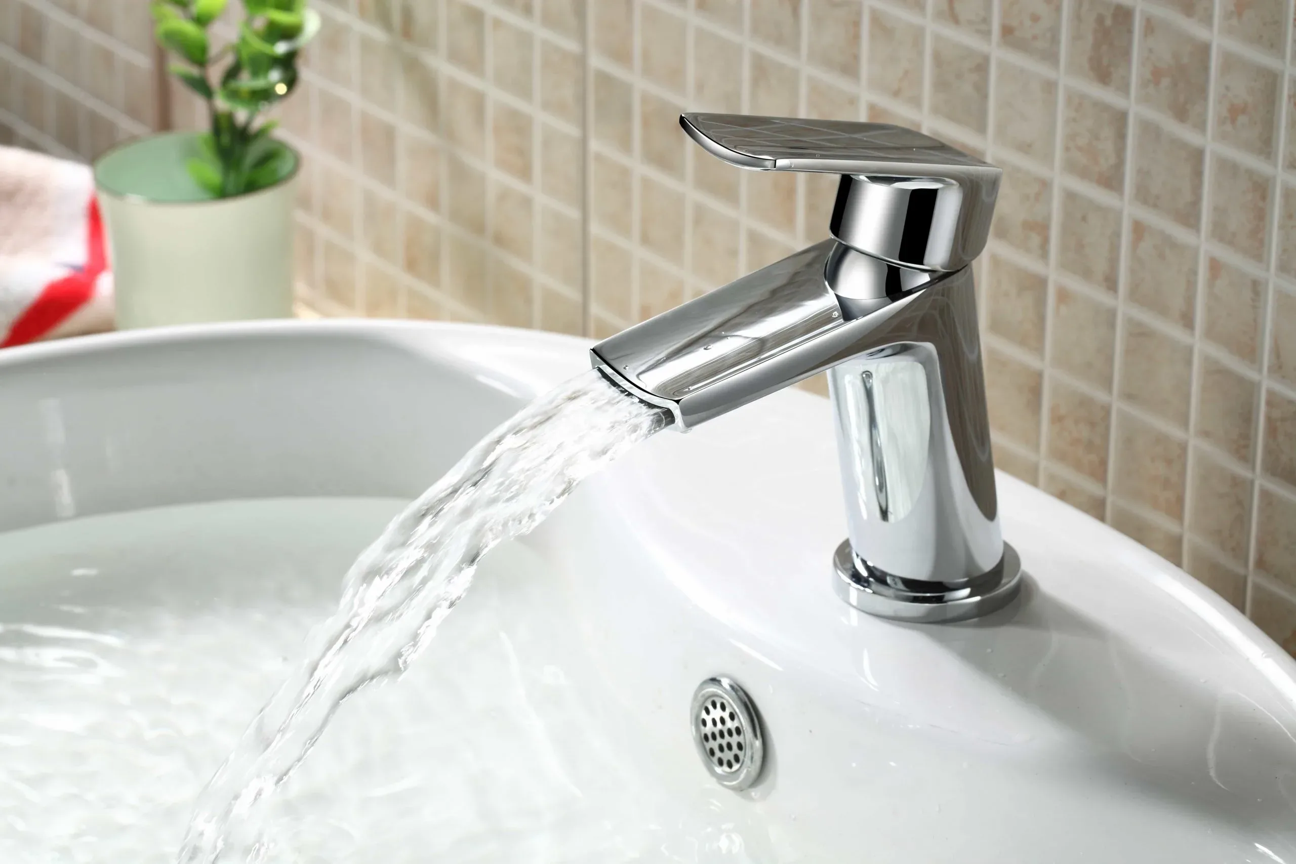 Waterfall Effect Basin Sink Mono Mixer Tap 4 Waterfall Effect Basin Sink Mono Mixer Tap - Image 2
