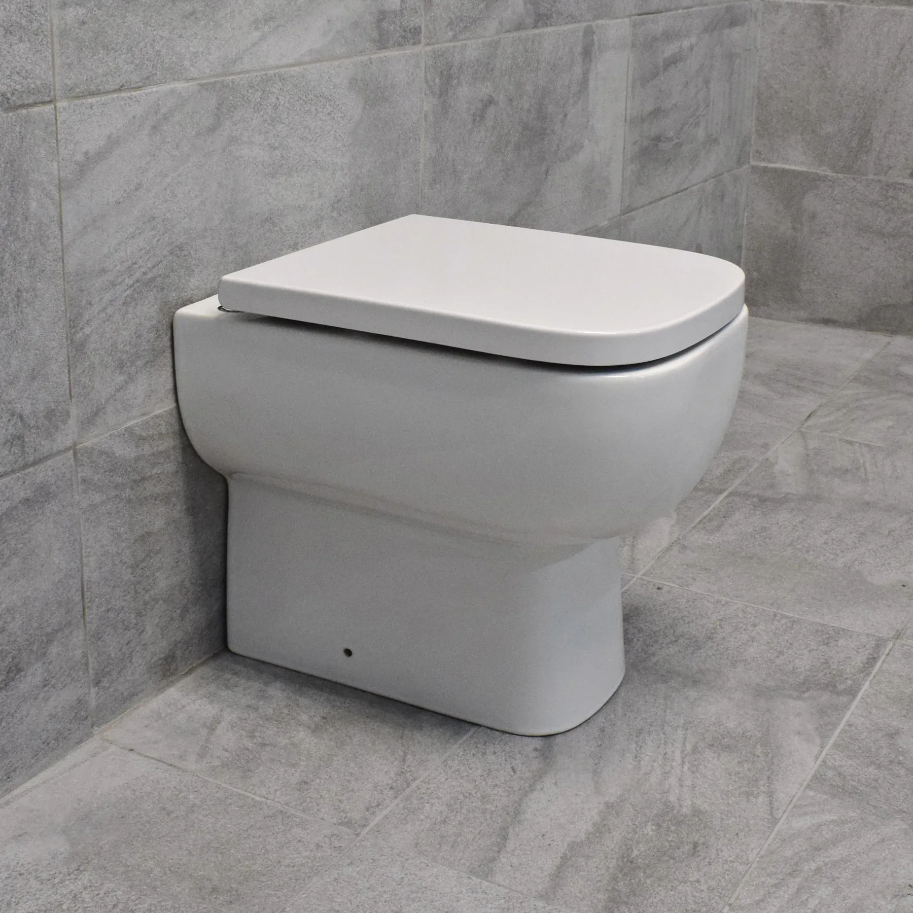 Rak Series 600 Back To Wall Rimless Toilet Pan Including Seat WC 6 Rak Series 600 Back To Wall Rimless Toilet Pan Including Seat WC - Image 4