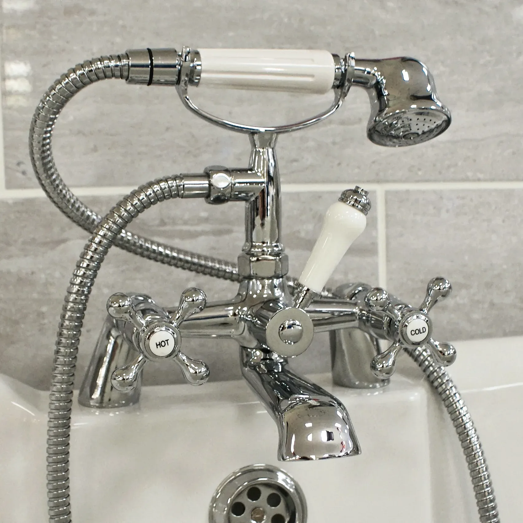 Sage Traditional Victorian Style Bath Shower Mixer Tap Telephone Style Chrome 3 Sage Traditional Victorian Style Bath Shower Mixer Tap Telephone Style Chrome