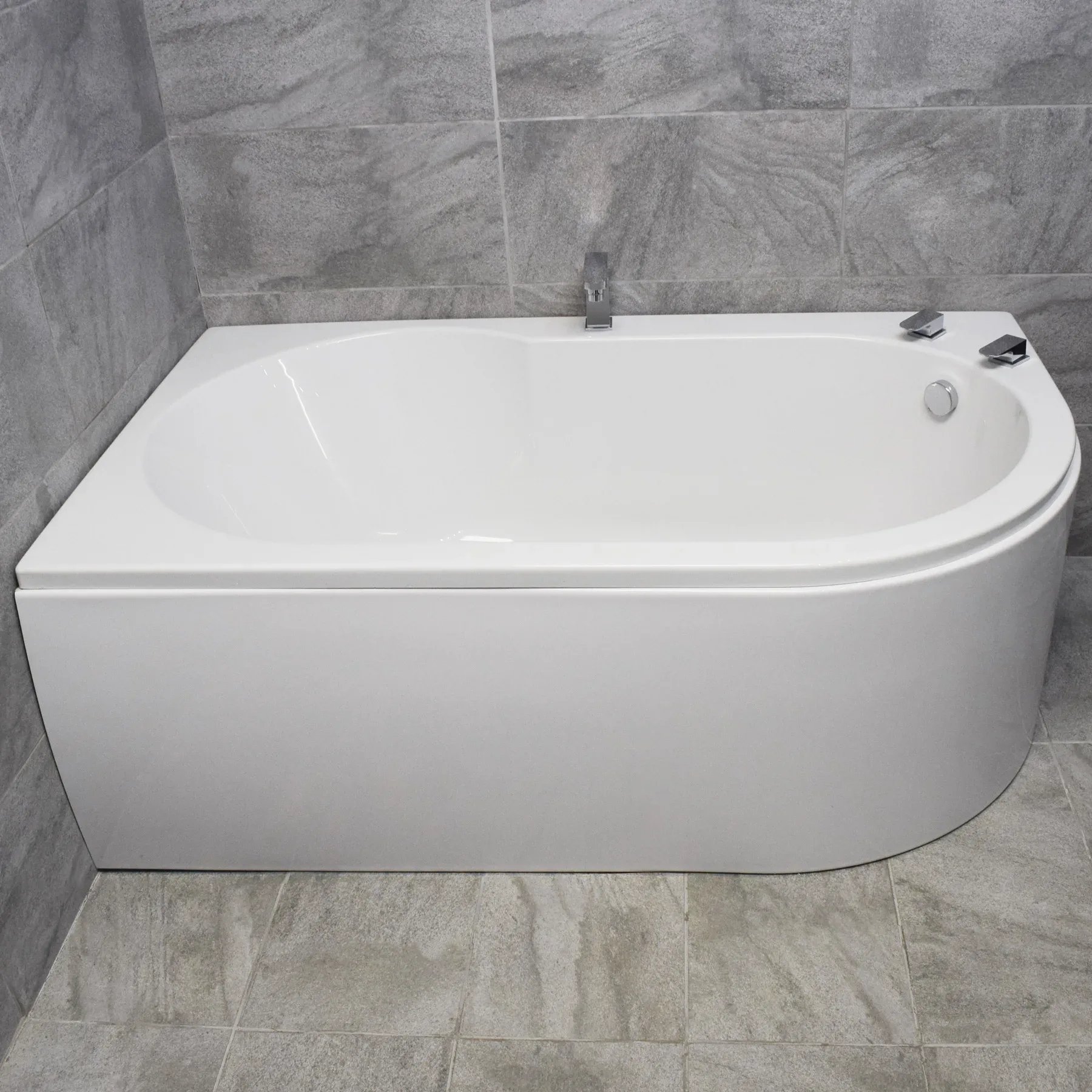 Offset Corner Bath Acrylic 1550 X 900mm White Left Or Right Hand + Front Panel 5 Offset Corner Bath Acrylic 1550 X 900mm White Left Or Right Hand + Front Panel - Image 3