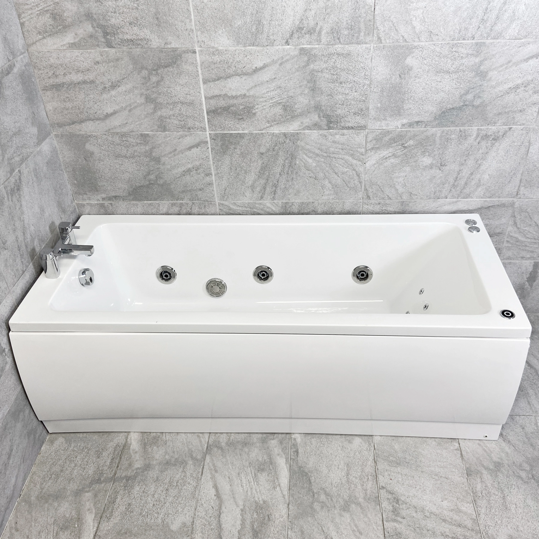 Suma Square Style Whirlpool Spa Bath 1600 X 700mm With 6 Or 11 Jet + Light 9 Suma Square Style Whirlpool Spa Bath 1600 X 700mm With 6 Or 11 Jet + Light - Image 7