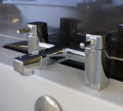 Square Bath Filler Tap Lever Modern Style Chrome Square Bathroom Tap