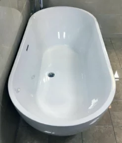 Talula Freestanding Bath Thin Rim Contemporary Modern Style Bath White Acrylic -Comparethebathroom Shop Talula Freestanding Bath Thin Rim Contemporary Modern Style Bath White Acrylic 4 jpeg webp