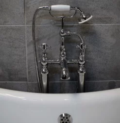 Double Ended Freestanding Slipper Bath Roll Top Traditional Style Ball + Claw -Comparethebathroom Shop Variation of Double Ended Freestanding Slipper Bath Roll Top Traditional Style Ball Claw 222563452839 04e6 JPG